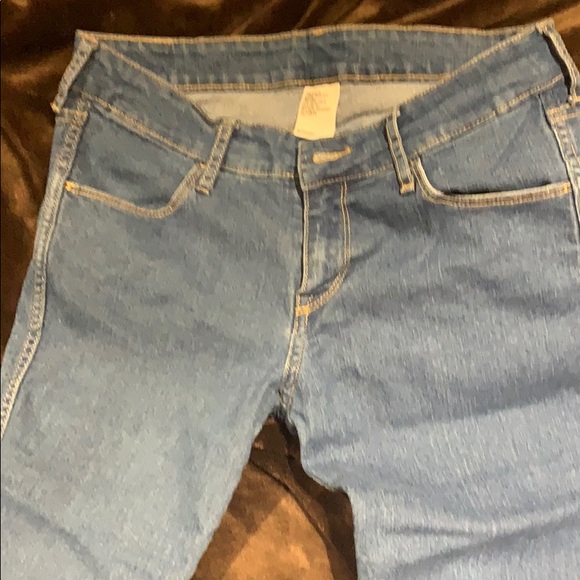 Denim Jean - Picture 2 of 5